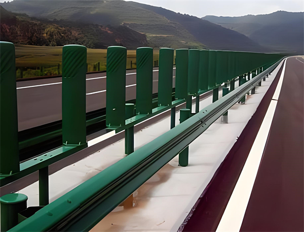 天水三波护栏板在高速公路的应用